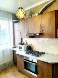 2-к. квартира, 76 м², 4/6 эт.