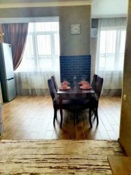 2-к. квартира, 76 м², 4/6 эт.