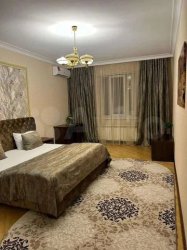 3-к. квартира, 140 м², 5/6 эт.