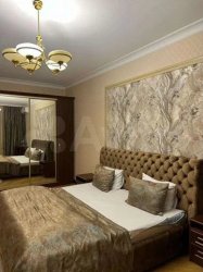 3-к. квартира, 140 м², 5/6 эт.