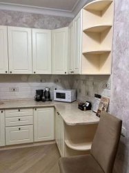 3-к. квартира, 140 м², 5/6 эт.