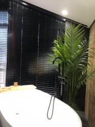 Шторы в ванной комнаты