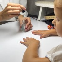 Детский маникюр