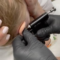 Пирсинг (2 мочки) пистолетом + набор пусет