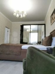 Квартира-студия, 76 м², 2/6 эт.