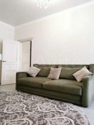 Квартира-студия, 76 м², 2/6 эт.