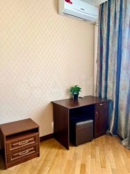 3-к. квартира, 140 м², 5/6 эт.