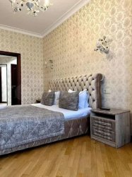 3-к. квартира, 140 м², 5/6 эт.