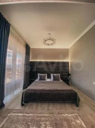 2-к. квартира, 72 м², 10/10 эт.