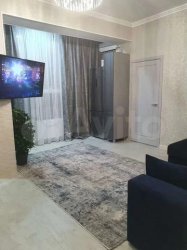 2-к. квартира, 72 м², 10/10 эт.