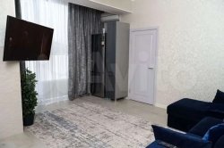 2-к. квартира, 72 м², 10/10 эт.