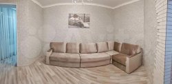 2-к. квартира, 81 м², 5/6 эт.