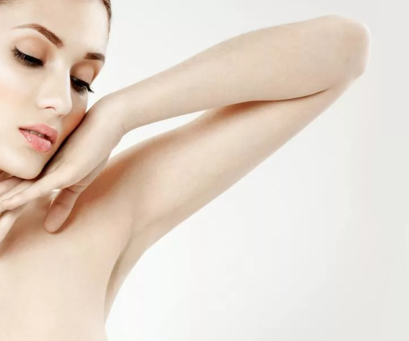 Руки до логтя