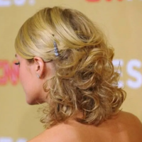 Укладка волос (сред.д-до плеч)