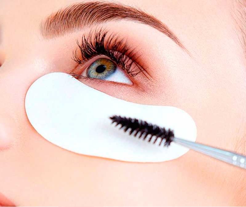 Окрашивание ресниц краской