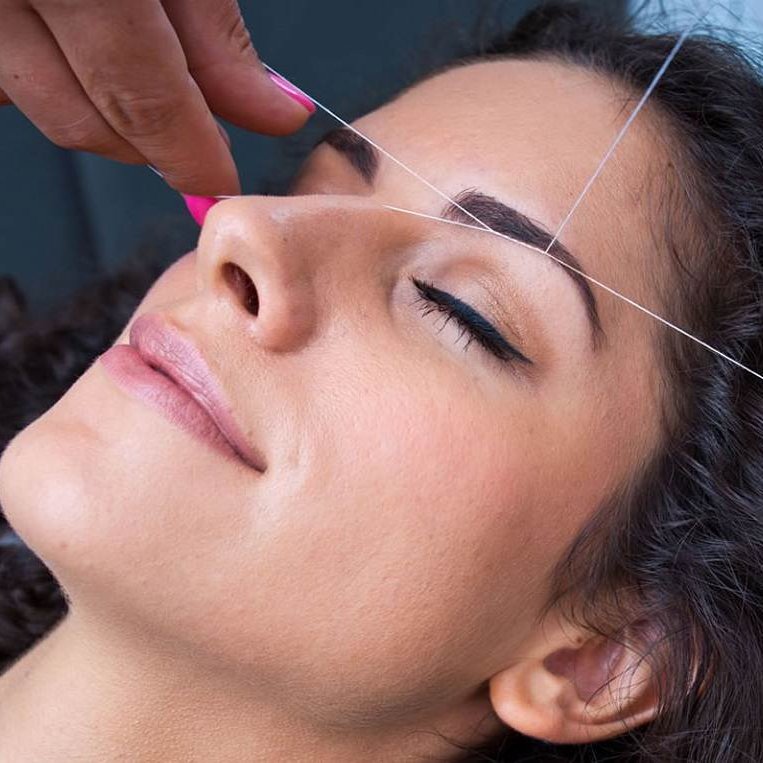 Депиляция одной зоны на лице нитью (тридинг)