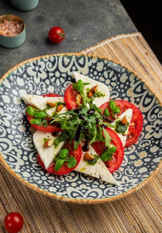 Салат с острова Капри