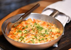 Бефстрогонов с картофелем