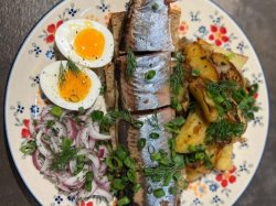 Бочковая сельдь с маринованым луком