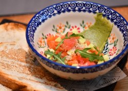 Тартар из слабосолёного лосося