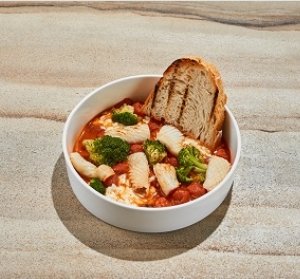 Кальмар- гриль с соусе из томатов черри