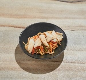 Вок с кальмаром