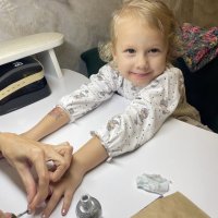 Детский маникюр