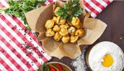 Пельмени, жаренные во фритюре