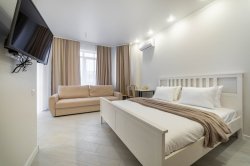 Deluxe Apartment на Прибрежной 23