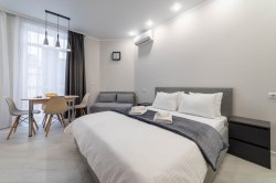 Deluxe Apartment на Прибрежной 17