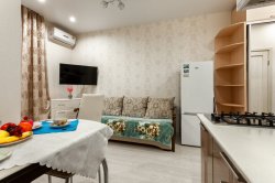 Deluxe Apartment на Тростниковой