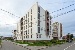 Deluxe Apartment на Тростниковой