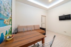 Deluxe Apartment на Бульваре Надежд 6/2 Цоколь 9